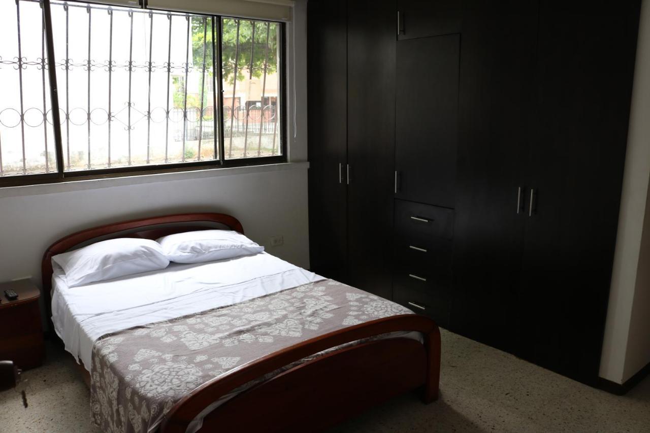Apartamentos Limonar Кали Экстерьер фото